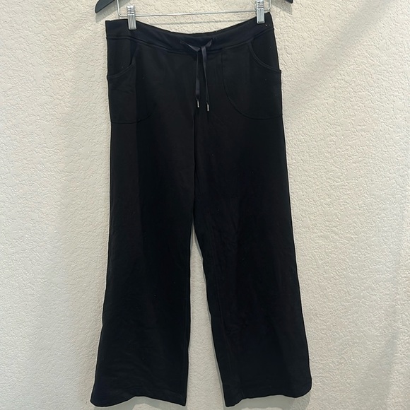 Lululemon flare jogger Size 6 - Picture 1 of 9